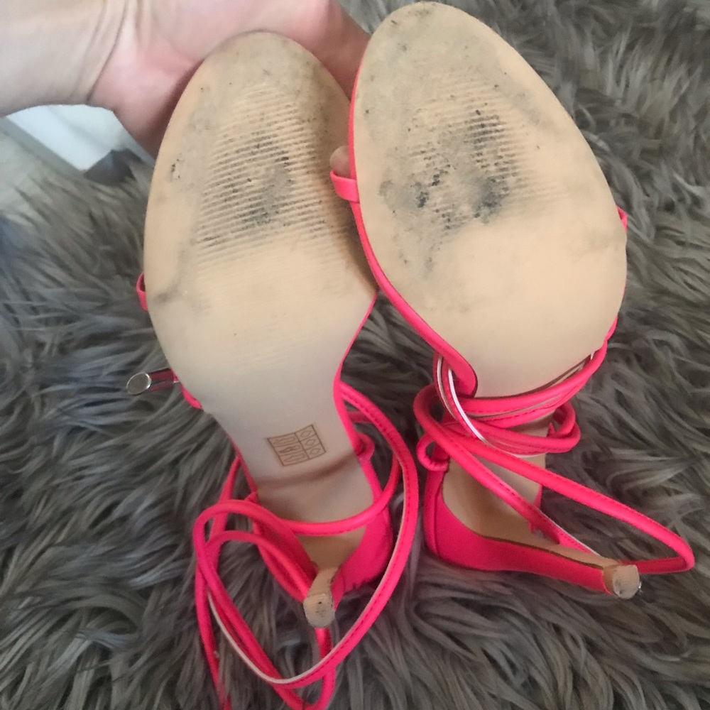 Hot Pink lace up heels! - Picture 4 of 7